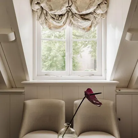 On The Broek in Waterland