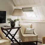 Guest house On The Lake Broek in Waterland