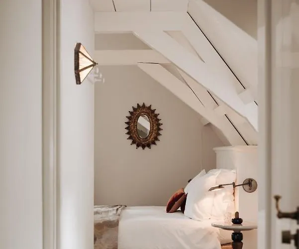 Πανσιόν On The