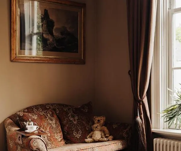 On The Πανσιόν 4*