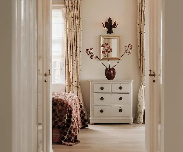 On The Πανσιόν