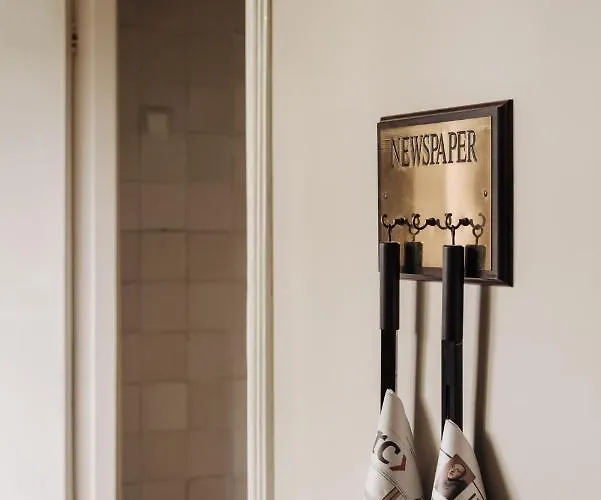 On The Broek in Waterland