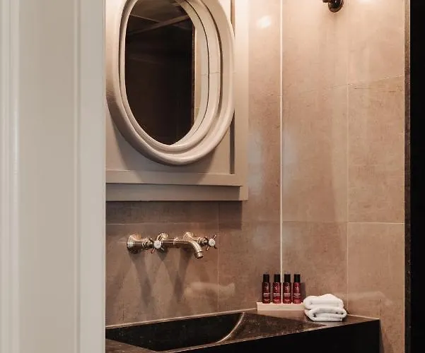 On The Πανσιόν