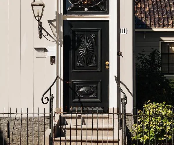 On The Πανσιόν