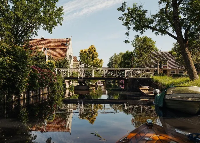 Πανσιόν On The 4*