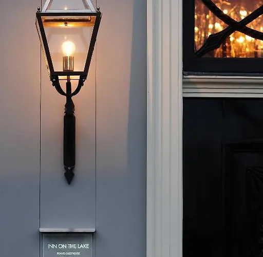 On The Πανσιόν Broek in Waterland