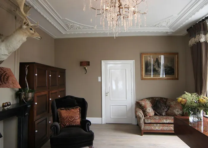 On The 4* Broek in Waterland